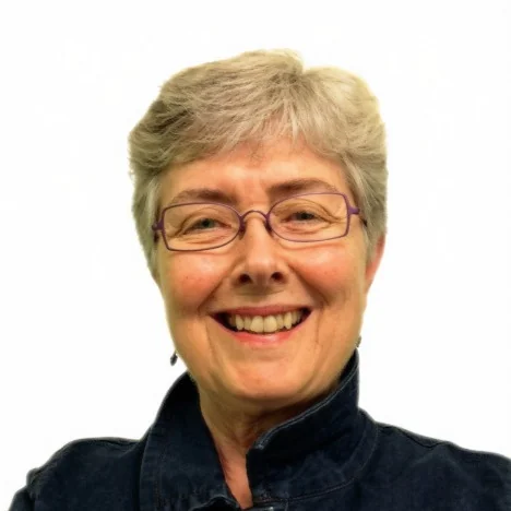 Portrait of Dr. Linda Rapson